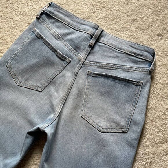 NWT Old Navy OG Straight Distressed Women's Jeans Size 6 - Picture 6 of 10